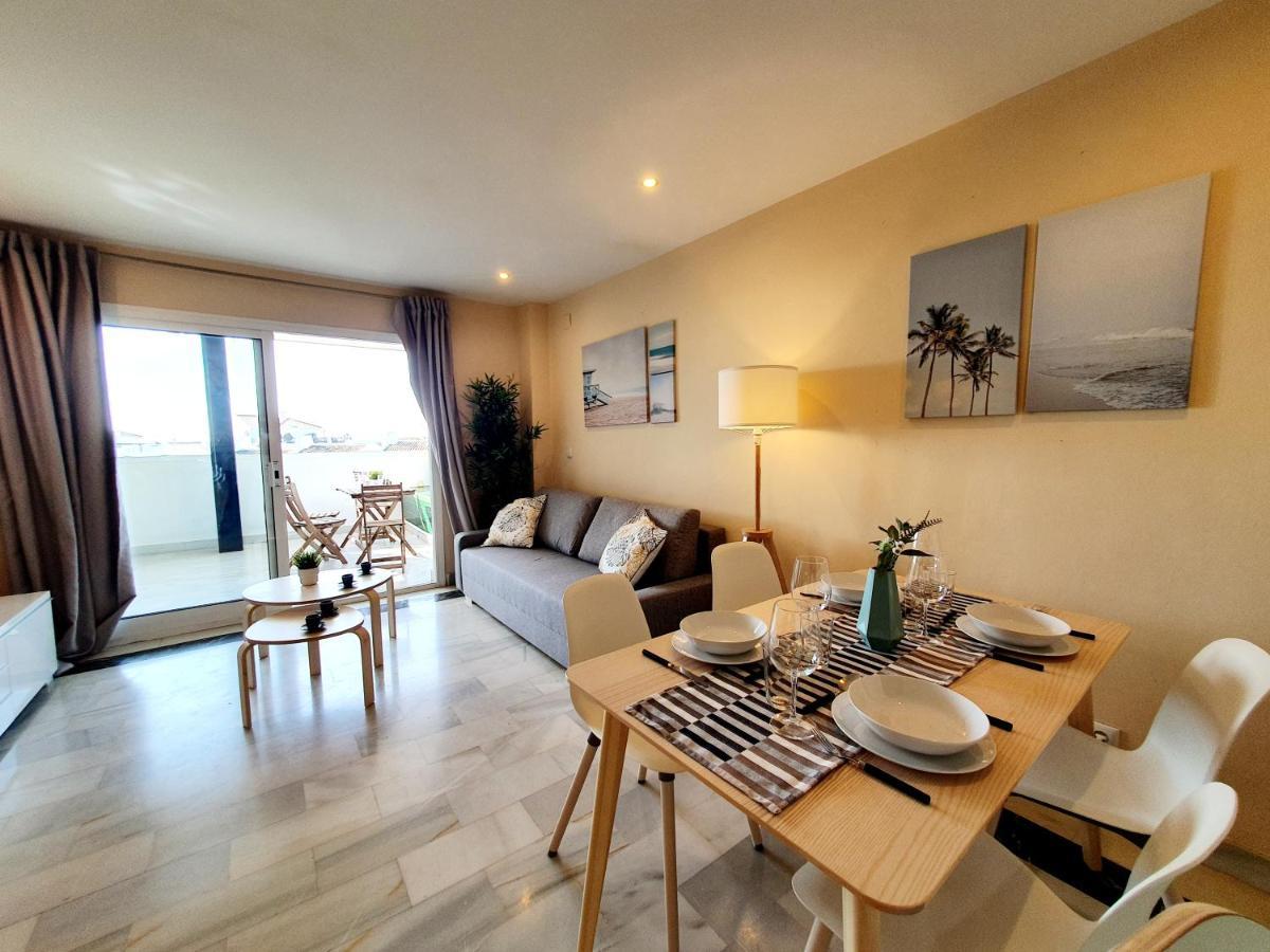 Cozy Apartment On The Beach Sitio de Calahonda ภายนอก รูปภาพ