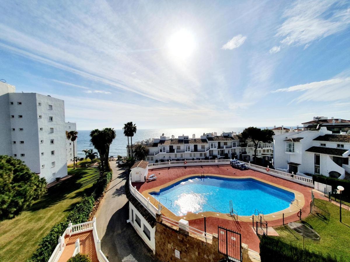 Cozy Apartment On The Beach Sitio de Calahonda ภายนอก รูปภาพ