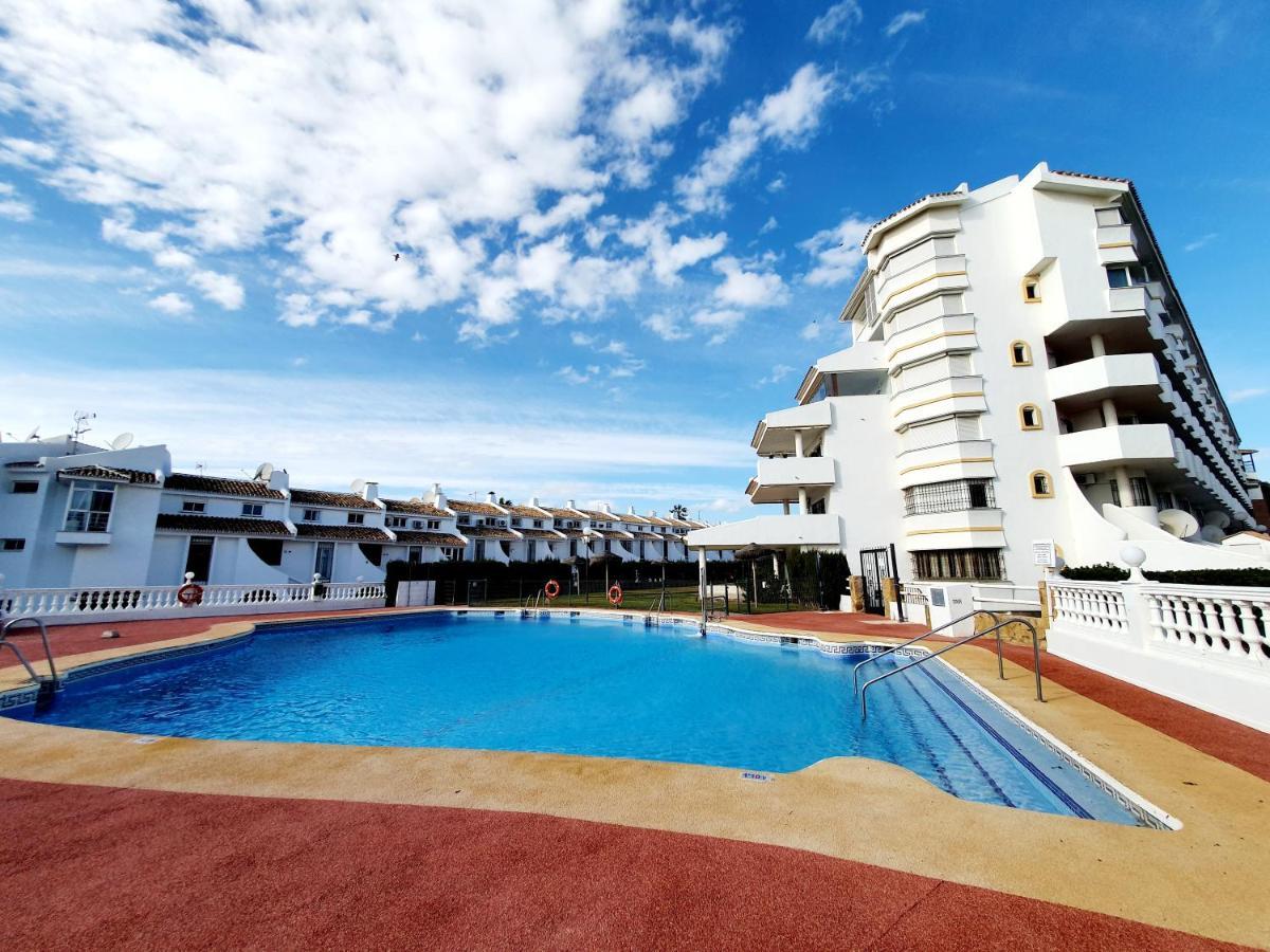 Cozy Apartment On The Beach Sitio de Calahonda ภายนอก รูปภาพ