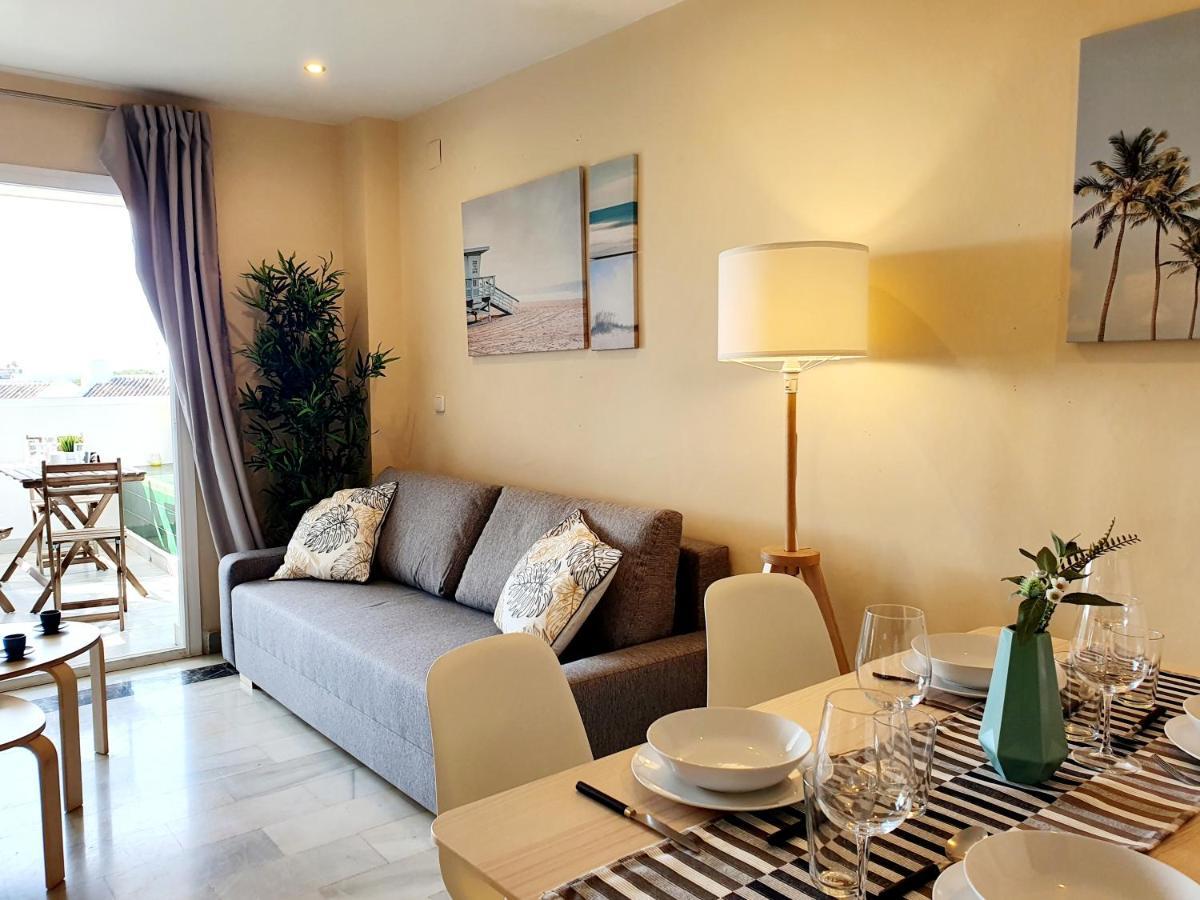 Cozy Apartment On The Beach Sitio de Calahonda ภายนอก รูปภาพ
