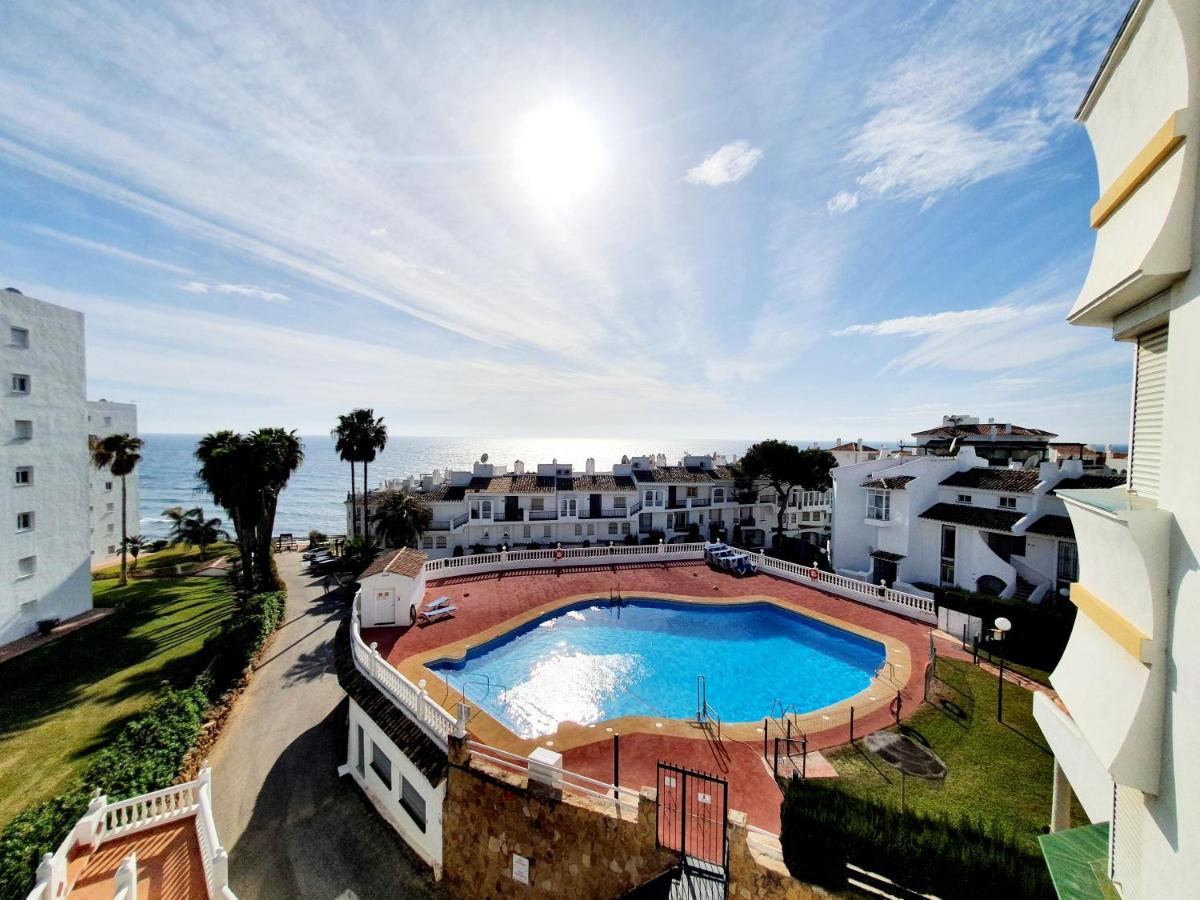 Cozy Apartment On The Beach Sitio de Calahonda ภายนอก รูปภาพ