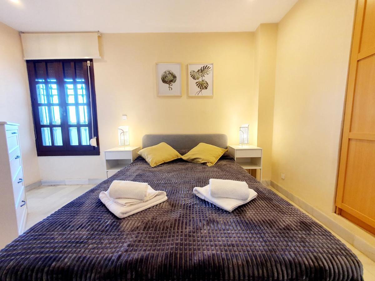 Cozy Apartment On The Beach Sitio de Calahonda ภายนอก รูปภาพ