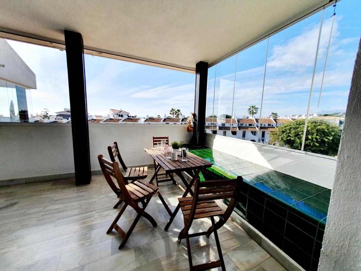 Cozy Apartment On The Beach Sitio de Calahonda ภายนอก รูปภาพ