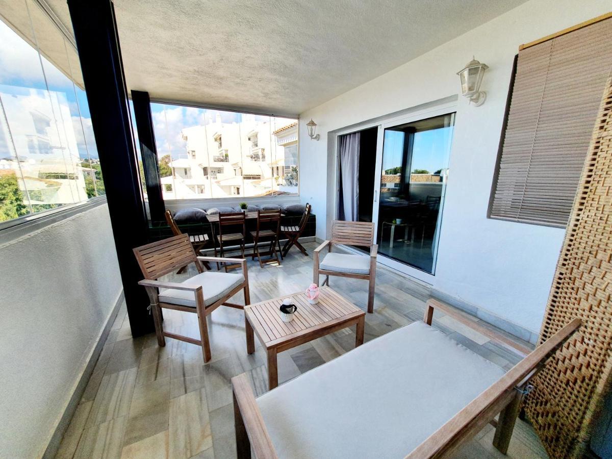 Cozy Apartment On The Beach Sitio de Calahonda ภายนอก รูปภาพ